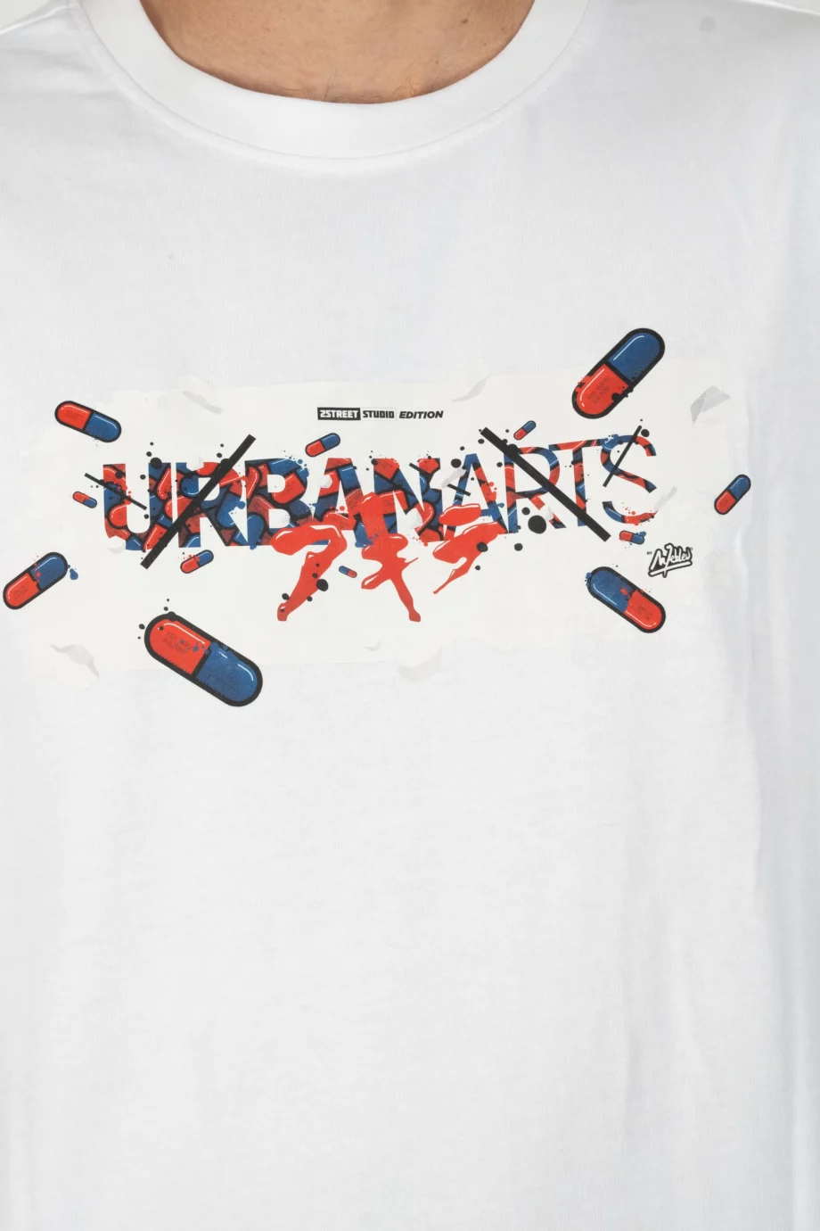 T-shirt Blanc AR 2Street-Studio x Urban Arts Magazine - "The Capsules" par Monsieur Lebleu