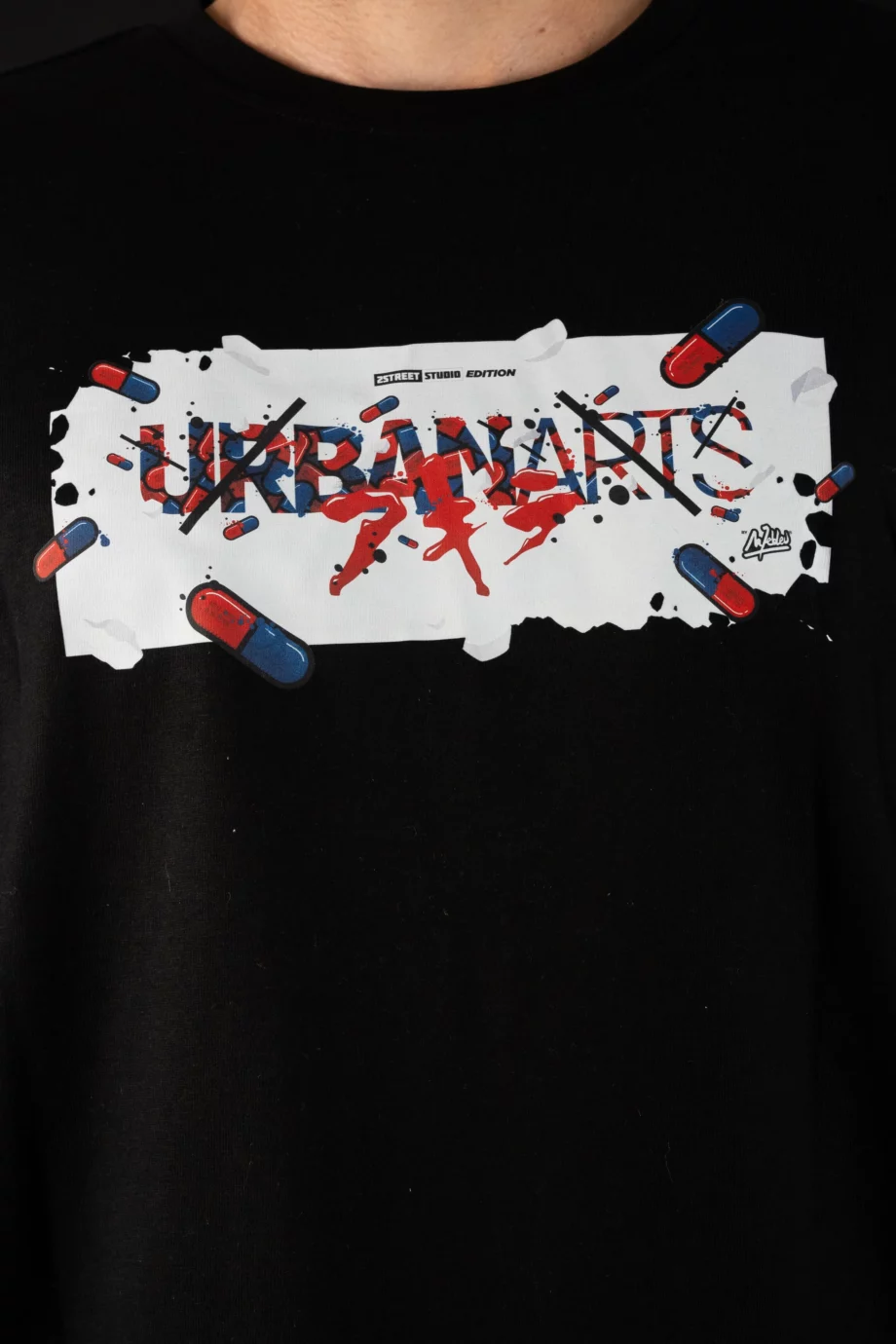 T-shirt Noir AR 2Street-Studio x Urban Arts Magazine - "The Capsules" par Monsieur Lebleu